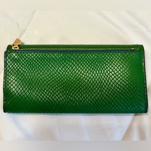 Fossil Penrose green python crossbody wallet - Picture 7 of 8